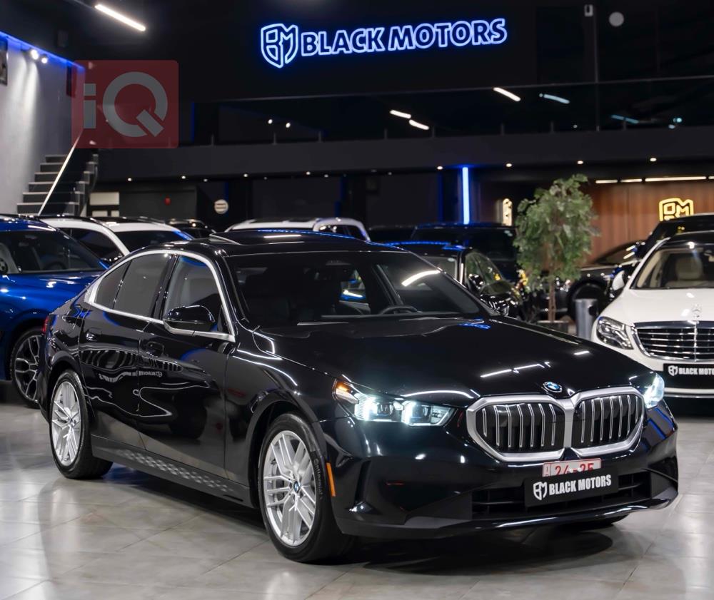 بی ئێم دەبڵیو سیریەس 5